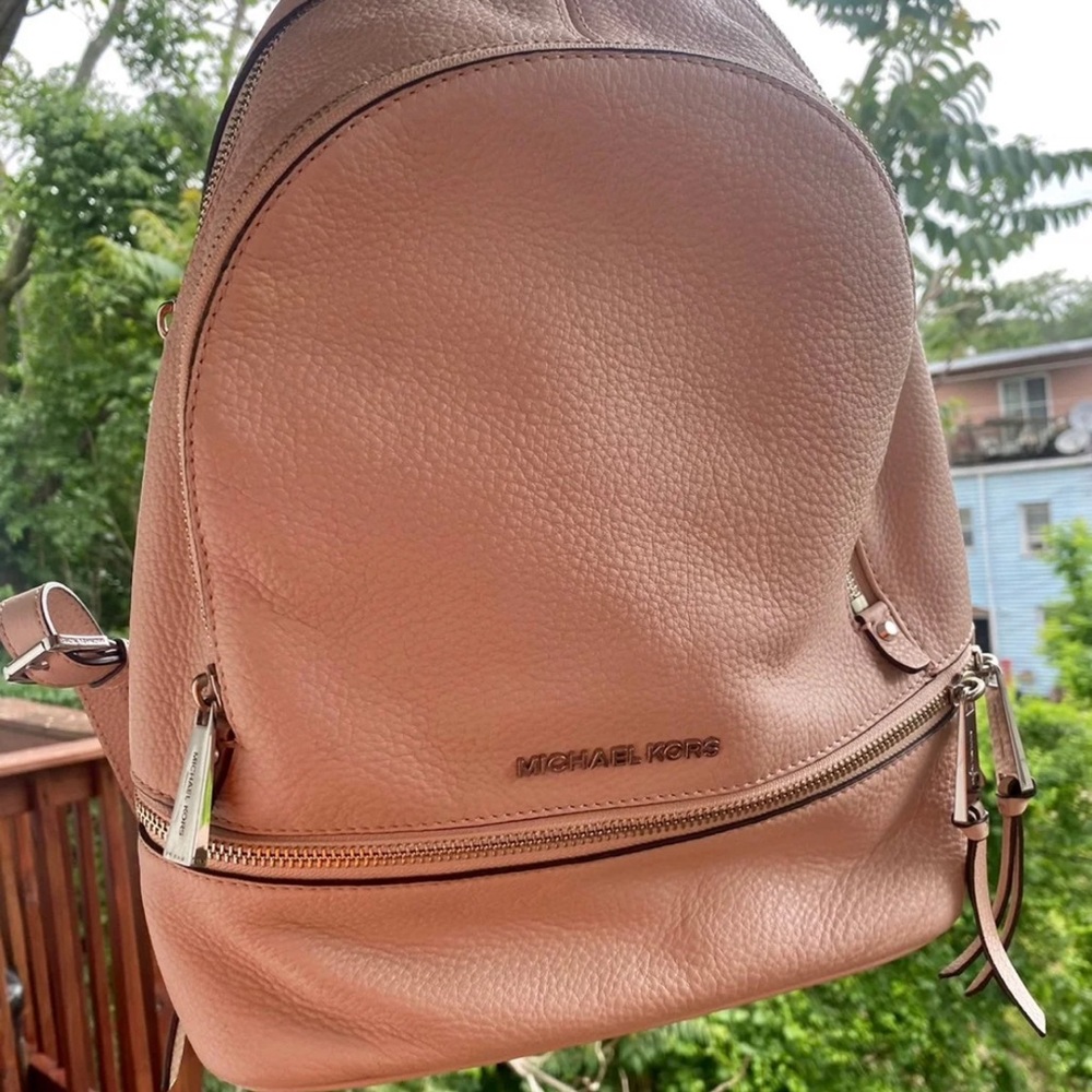 Michaels Kors leather backpack. Light/pale pink.